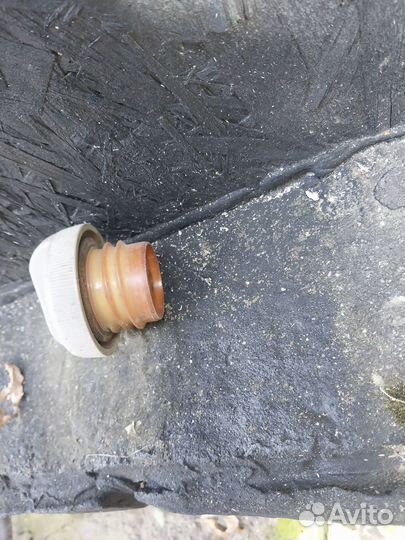 Крышка заливной горловины (бака)subaru impreza