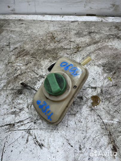 Бачок гидроусилителя Chery Tiggo (T11)