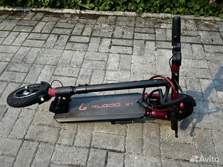 Электросамокат Kugoo X1