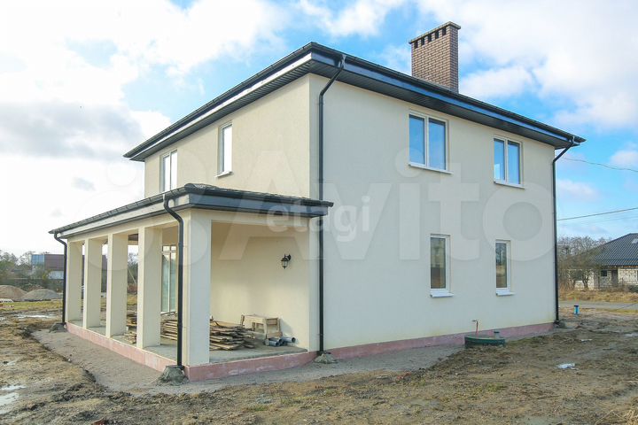 Дом 176 м² на участке 6 сот.