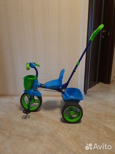 Детский велосипед 3 колесный с ручкой