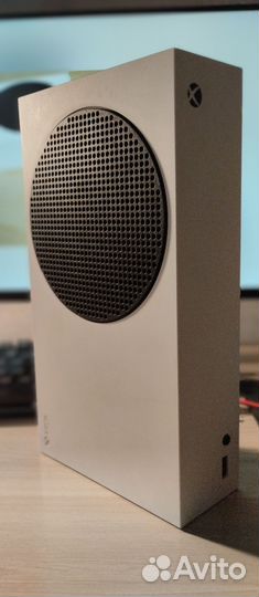 Игровая приставка xbox series s