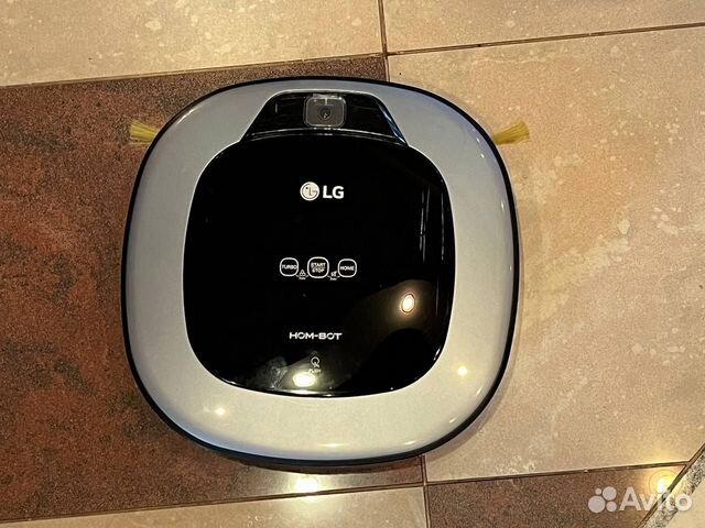 Умный робот-пылесос LG HOM-BOT square VRF4041LS