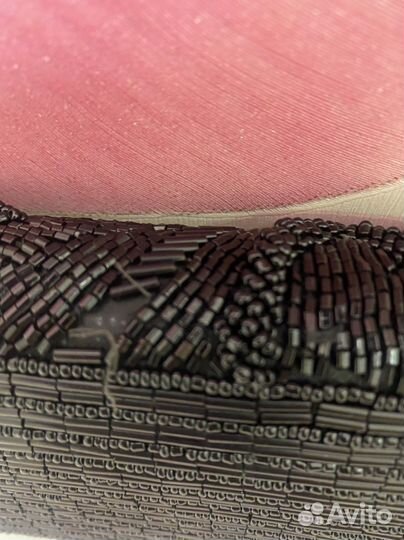 Сумочка, вышитая бисером