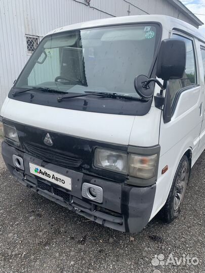 Mitsubishi Delica 2.5 МТ, 2002, 300 000 км