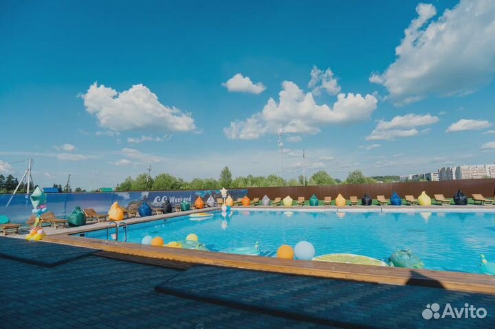 Аквапарк с бассейном