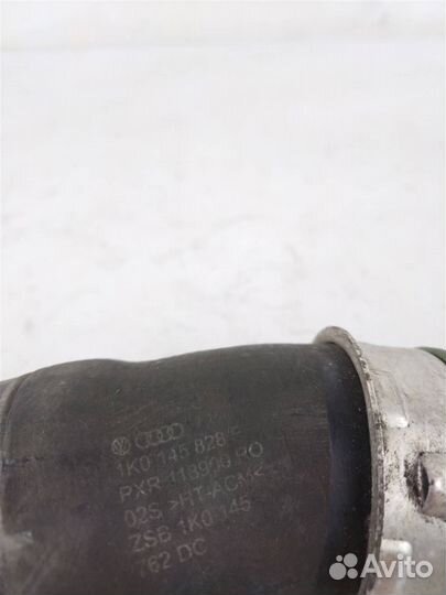 Патрубок интеркулера фольксваген Passat B6 (2005