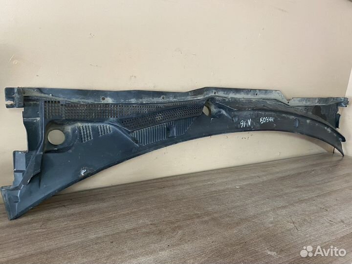 Решетка стеклоочистителя (Жабо) Almera N16