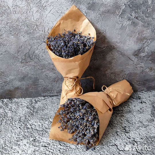 Букеты и композиции из сухоцветов и лаванды