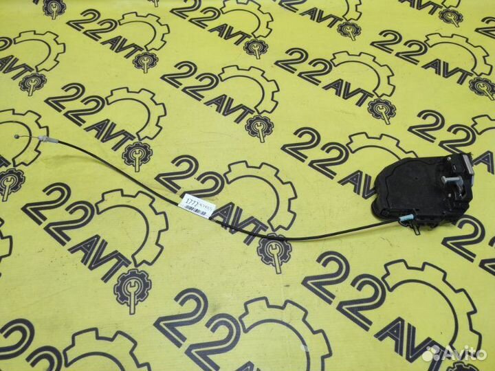 Замок двери задний левый Toyota Camry ACV40 2azfe