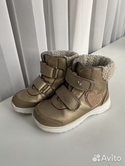 Ботинки демисезонные для девочки Котофей