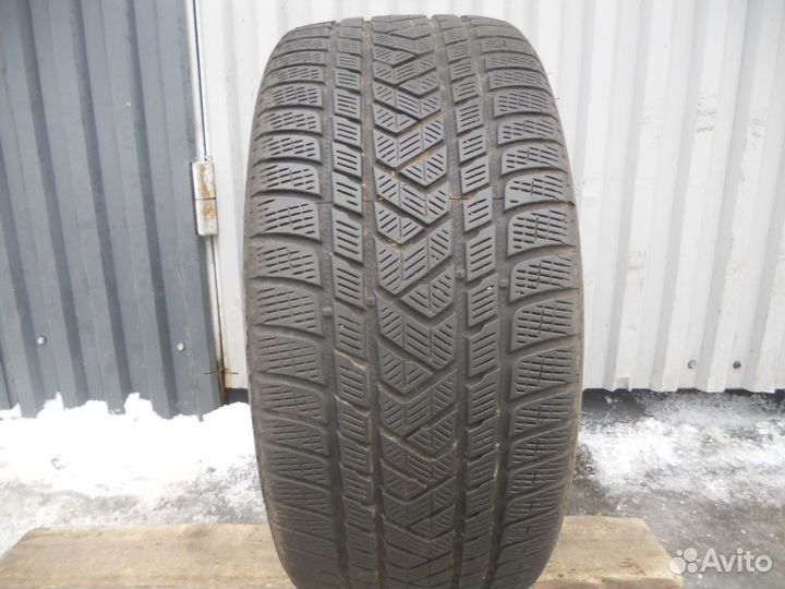 Pirelli Scorpion Winter 275/40 R20 106V