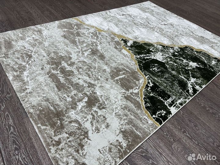 Ковер 1.6х2.3 Новый