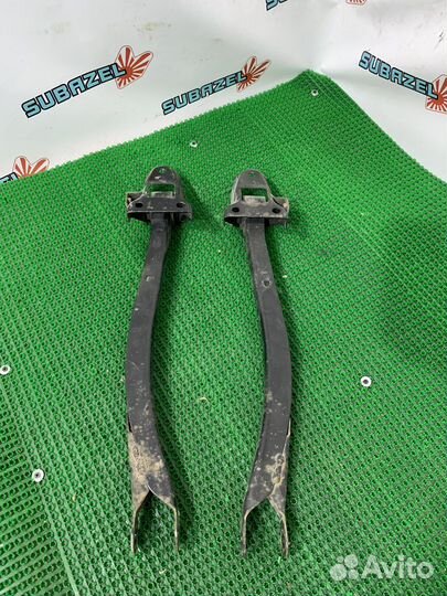 Задние продольные рычаги Subaru forester sf