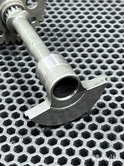 Балансирный вал Yamaha WR 450F 2005-2006