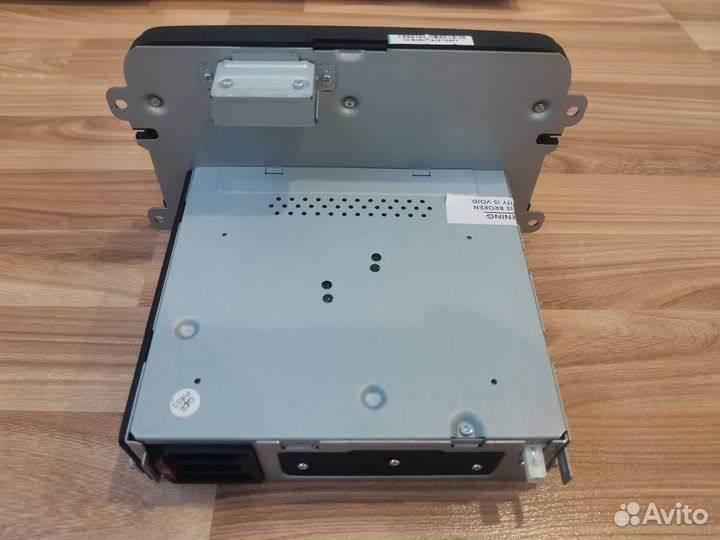 Головное устройство VW Jetta 6