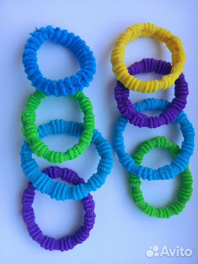 Много резиночек на девочку