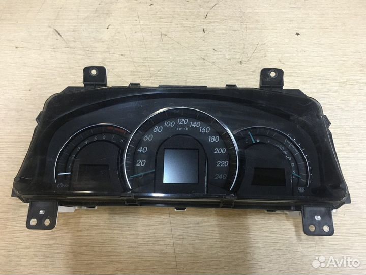 Щиток приборов Toyota Camry 50 3.5