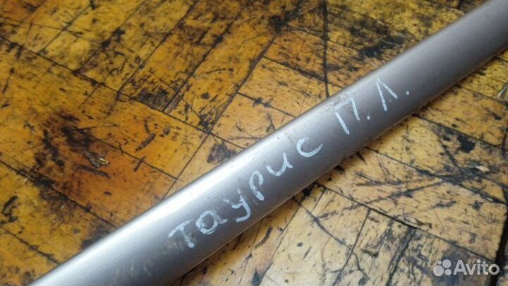 Молдинг двери передний левый Ford Taurus 3.0 1998