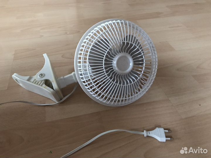 Вентилятор настольный