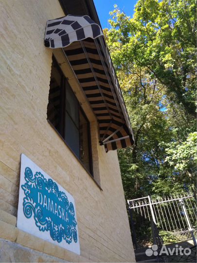 Маркизы навесы козырьки тенты модель Вена