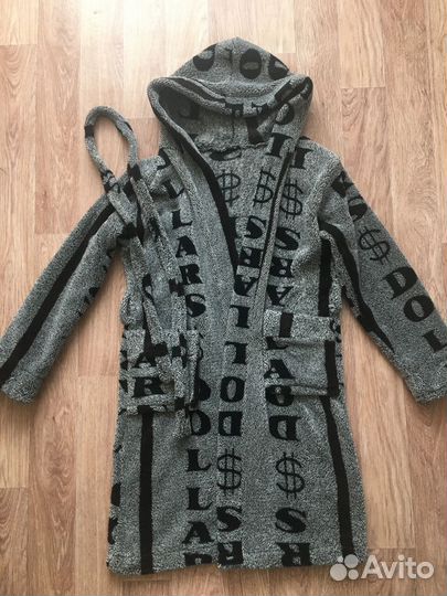 Мужской махровый халат с капюшоном