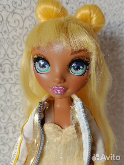 Кукла Rainbow High Sunny