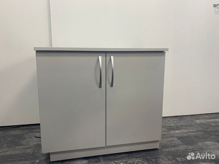 Продам тумбу