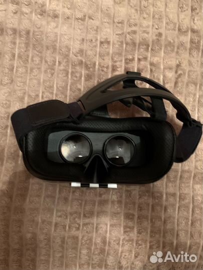 Очки виртуальной реальности для телефона