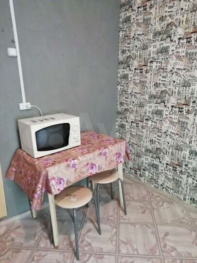 Комната 23 м² в 2-к., 1/2 эт.