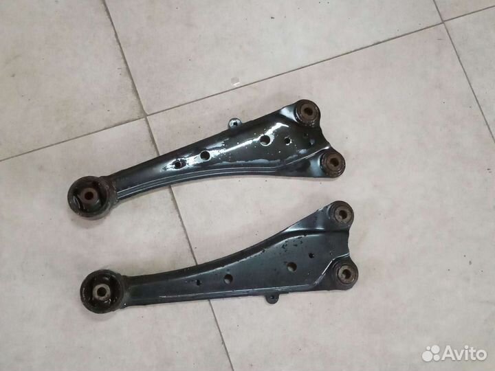 Рычаг задний продольный toyota RAV 4