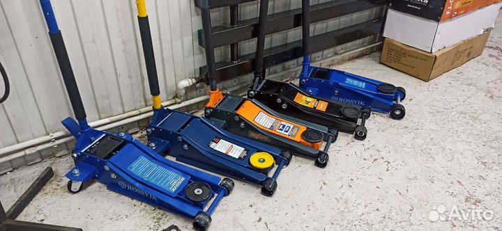 Домкрат гидравлический подкатной 3т Rossvik