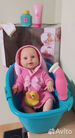 Большой пупс с ванной