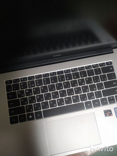 Ноутбук Huawei matebook d 14