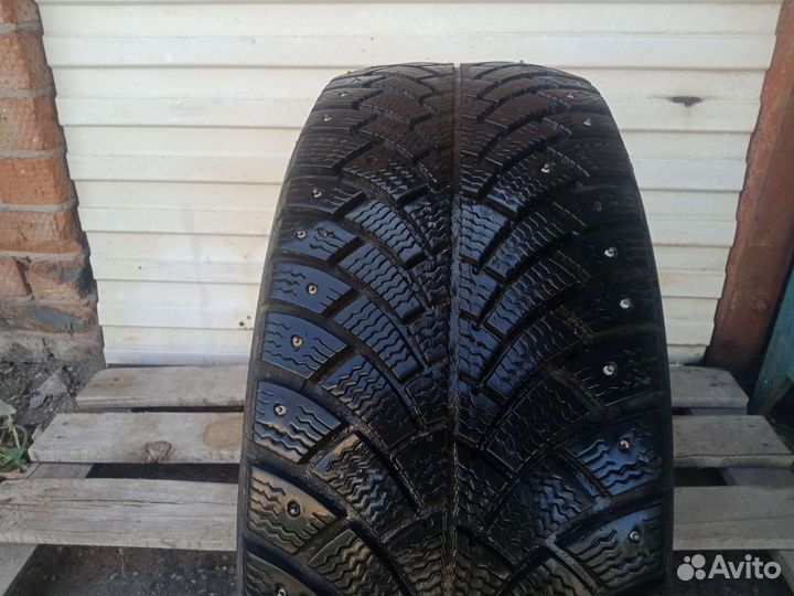 Bfgoodrich g-Force Stud 205/55 R16