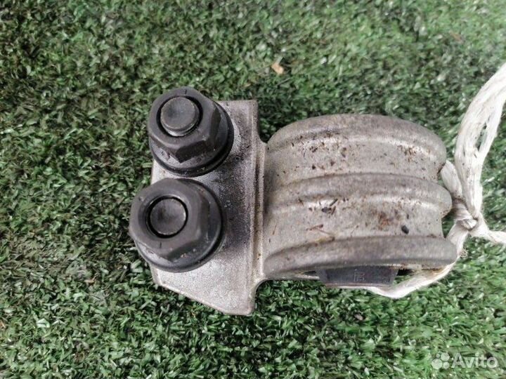 Подушка двигателя Volvo S60 RS59 B5244S 2005