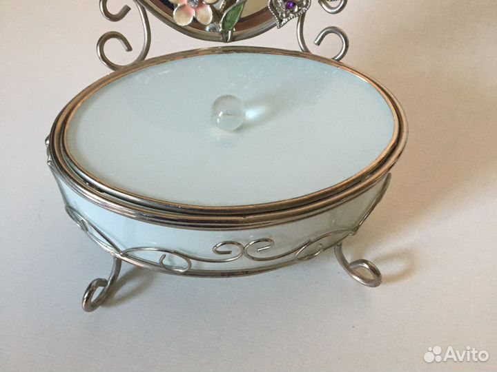 Шкатулка для украшений