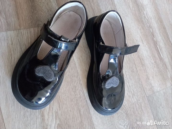 Туфли для девочки