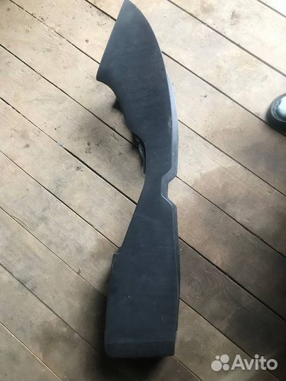 Подлокотник toyota avensis t250