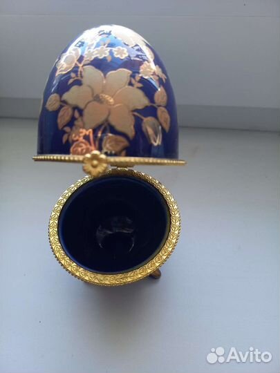 Шкатулка яйцо