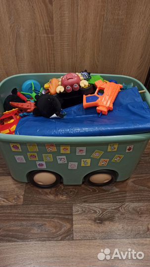 Ящик игрушек