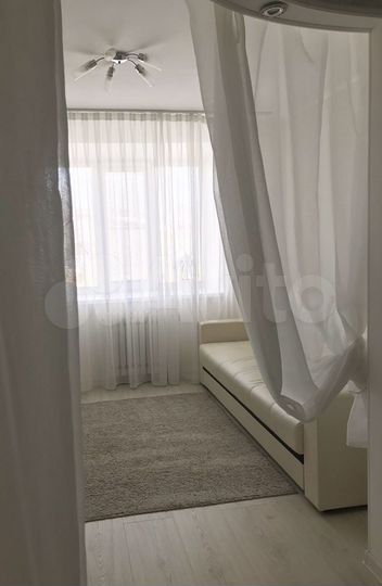 1-к. квартира, 42 м², 1/3 эт.