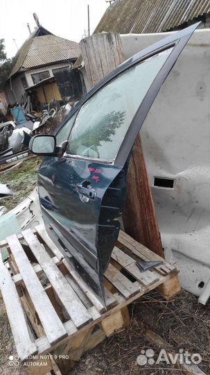 Дверь передняя левая Peugeot 307