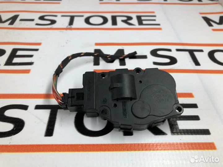 Привод заслонки отопителя Mercedes-Benz M-Class