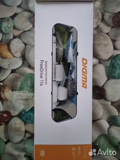 Фартовый Видеорегистратор Digma FreeDrive Mirror