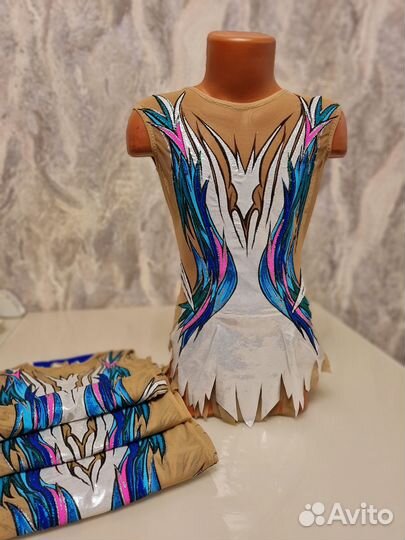 Купальник для художественной гимнастики