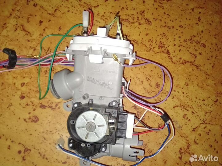 Посудомоечная машина Bosch srv33a13 на запчасти