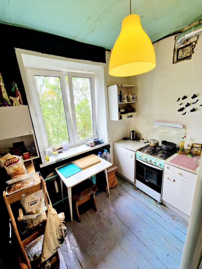 2-к. квартира, 43 м², 5/5 эт.