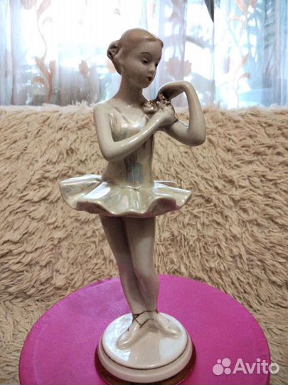 Статуэтка