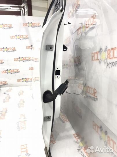 Дверь передняя правая Audi Q5 (8R) 2008-2012